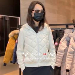 캐나다구스 여성용 니트패딩 645048