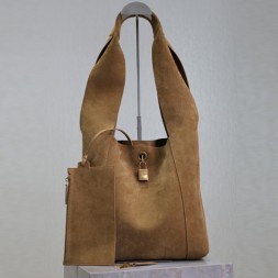 생로랑 가죽 숄더백 773686 스웨이드