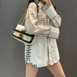 펜디 신상 바게트백 미듐 8BR600 아이보리