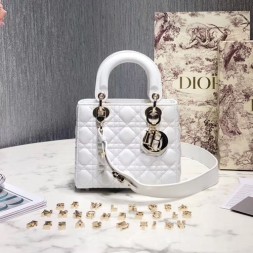 디올 MY ABCDIOR 레이디백  M0538 화이트 금장