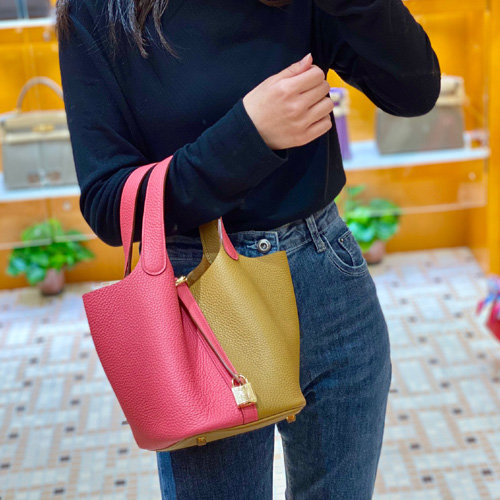 에르메스 피코탄 18 올수공 HM1881-5