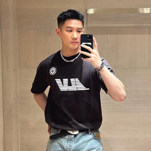 루이비통 남여공용 반팔티 M10456