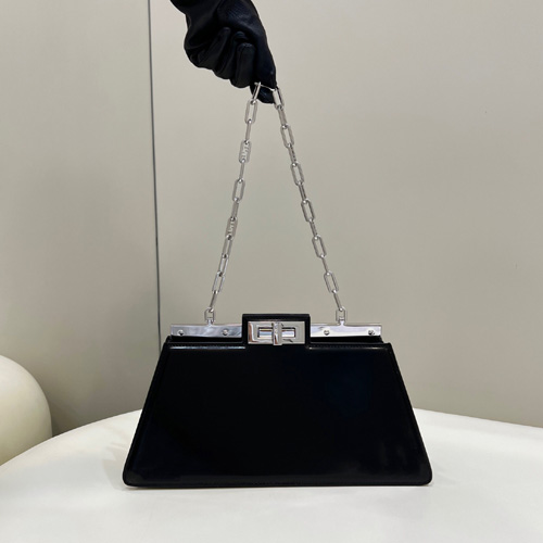 펜디 피카부 컷 미디엄 8BN340-2