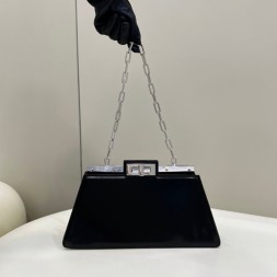 펜디 피카부 컷 미디엄 8BN340-2