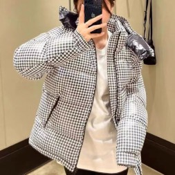 몽클레어 남여공용 소코트린 패딩 MC3563