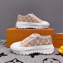 루이비통 남여공용 스니커즈 M0572-1