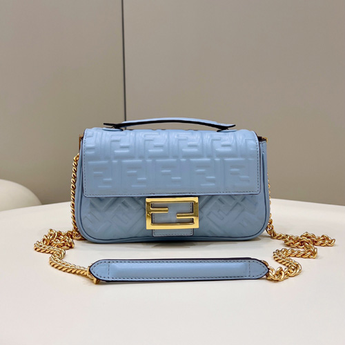 펜디 바게트 체인 미디 8BR793-9