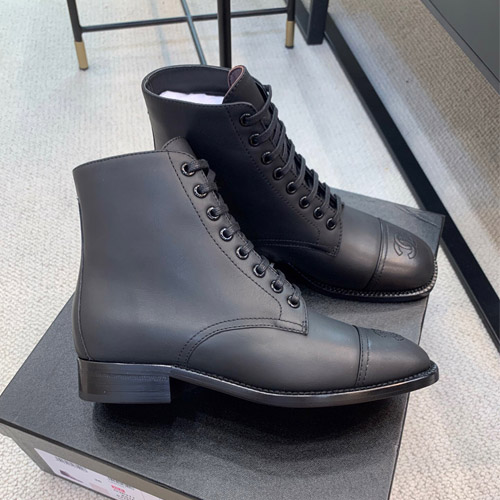 샤넬 신상 앵글부츠 G34265 블랙