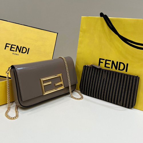 펜디 체인 크로스백 8BS032 그레이