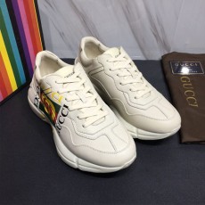 구찌 남여공용 롸이톤  스니커즈 500878