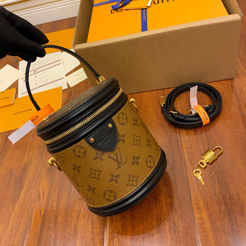 [VVIP] 루이비통 깐느백 M43986