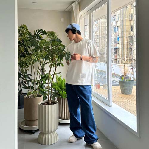 발렌시아가 남여공용 반팔 528840-1