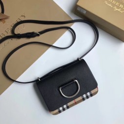 버버리 미니 빈티지 체크 가죽 D링 백 40767431 블랙