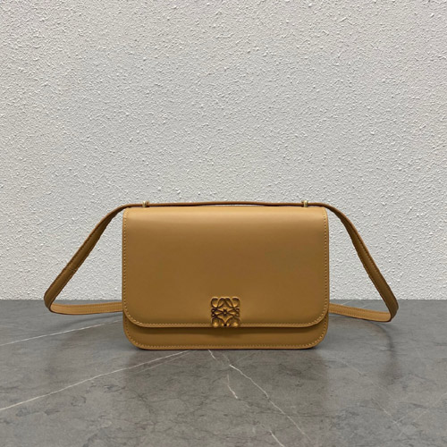 로에베  미디엄 고야백 11091 베이지