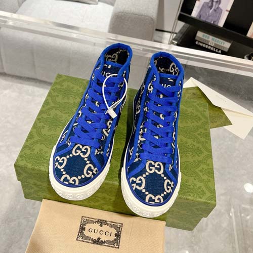 구찌 남여공용 스니커즈 670504-1