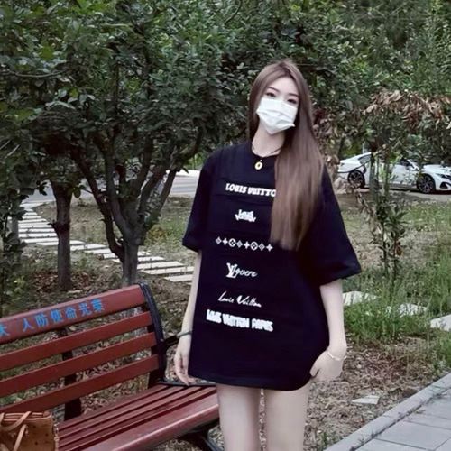 루이비통 남여공용 반팔 M10388