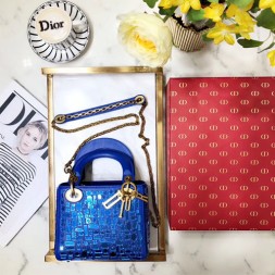 디올 신상 미니 레이디백 M0449 블루