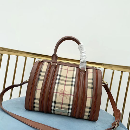 버버리 신상 탑핸들 숄더백 40750833 브라운