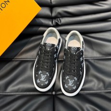 루이비통 남성용 운동화  M0505-7