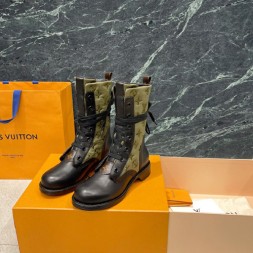 루이비통 여성용 앵글부츠 M0405-1