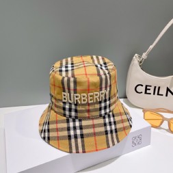 버버리 신상 모자 22154126-1