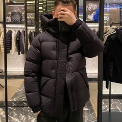 몽클레어 남성용 메데이라 패딩 MC3667