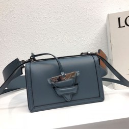 로에베 바르셀로나 스몰 숄더백  250462 블루