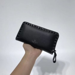 발렌티노 락스터드 장지갑 MW2P0645 블랙 메탈