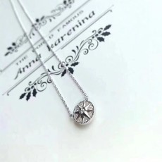 디올 신상 목걸이 D12019