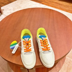 루이비통 남성용 스니커즈  M0433-5