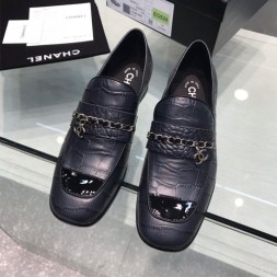 샤넬 신상 로퍼 G34128 악어무늬 네이비