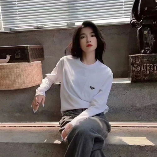 프라다 남여공용 긴팔 3A557