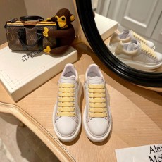 알렉산더 맥퀸  남여공용 스니커즈 586424-8