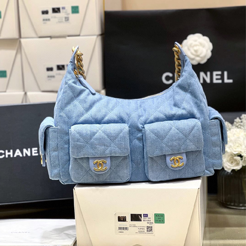 샤넬 맥시 호보백 라지 데님 AS5302