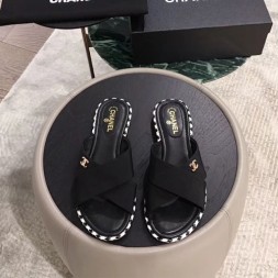 샤넬 신상  뮬 G29778 블랙