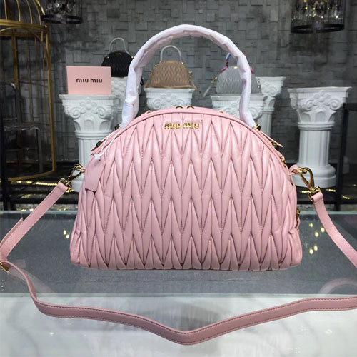 미우미우 마틀라세 탑핸들백 5BB034 핑크