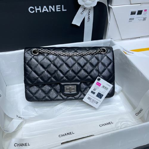 샤넬 2.55 빈티지 플랩백 미듐 A30225 블랙 은장 ++