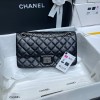 샤넬 2.55 빈티지 플랩백 미듐 A30225 블랙 은장 ++