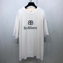 발렌시아가  남여공용 반팔  528783