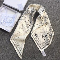 디올 신상 스카프 D1055