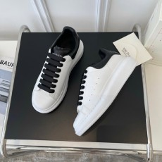 알렉산더 맥퀸  남여공용 스니커즈  586430-1