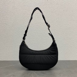 셀린느 퀼팅 나일론 미디움 아바 숄더백 196972 블랙