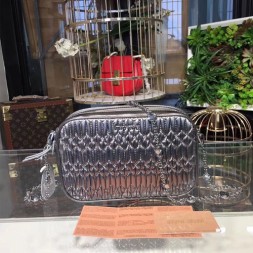 미우미우 마테라쎄 미니 크로스백 5BH539 실버