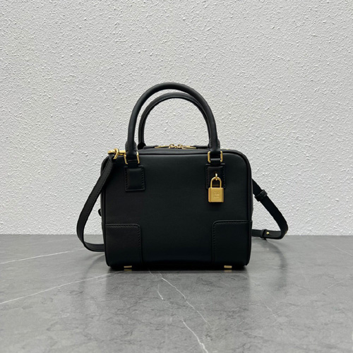 로에베 아마조나 19 스퀘어백 11900-4