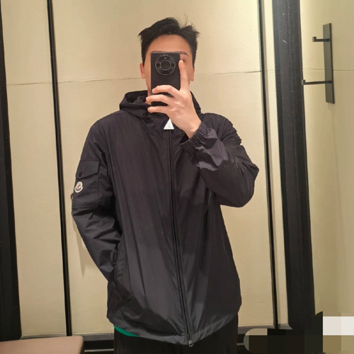 몽클레어 남여공용 자켓 MC3757