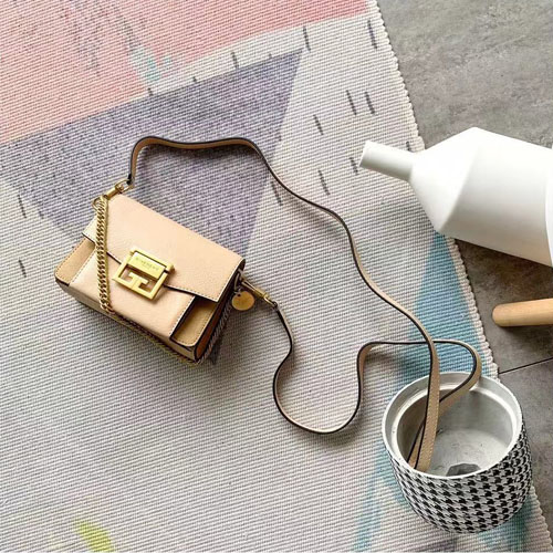 지방시 신상 GV3 미니 숄더백 BB069 베이지 금장