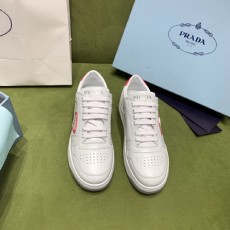 프라다 남여공용 스니커즈  F0828-2