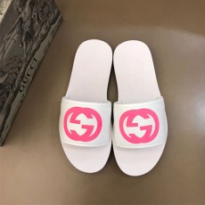 구찌 남성용 신상 슬리퍼 620327