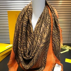 펜디 신상 스카프 FD70232