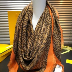 펜디 신상 스카프 FD70232